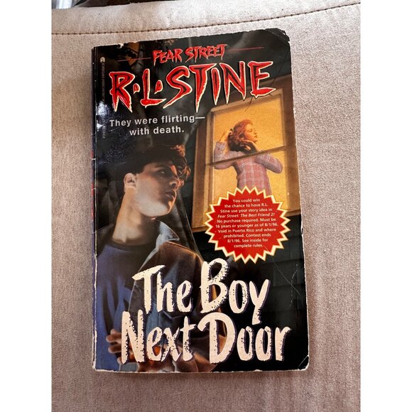 The Boy Next Door R.L. Stine Paperback Vtg 1st Edition Fear Street Pocket Books - Picture 1 of 16